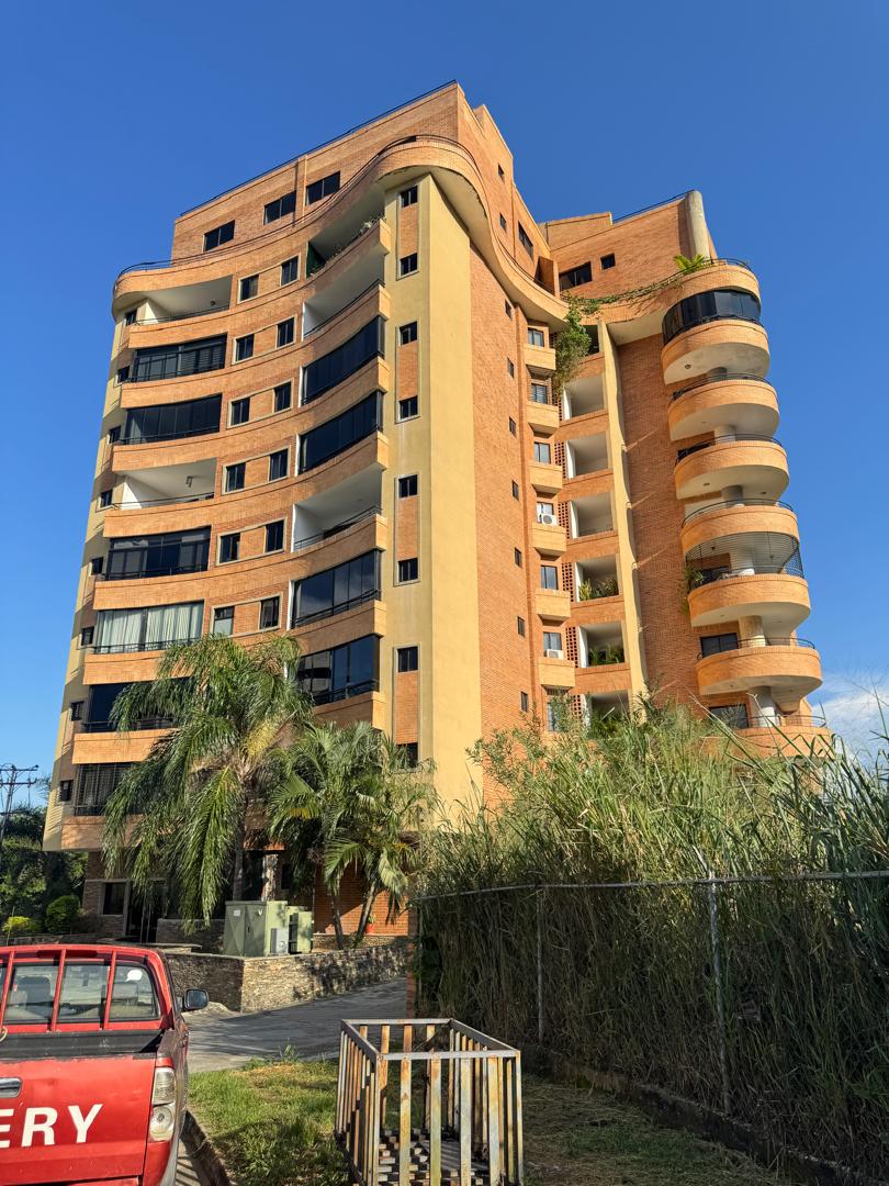 Amplio penthouse en El Parral