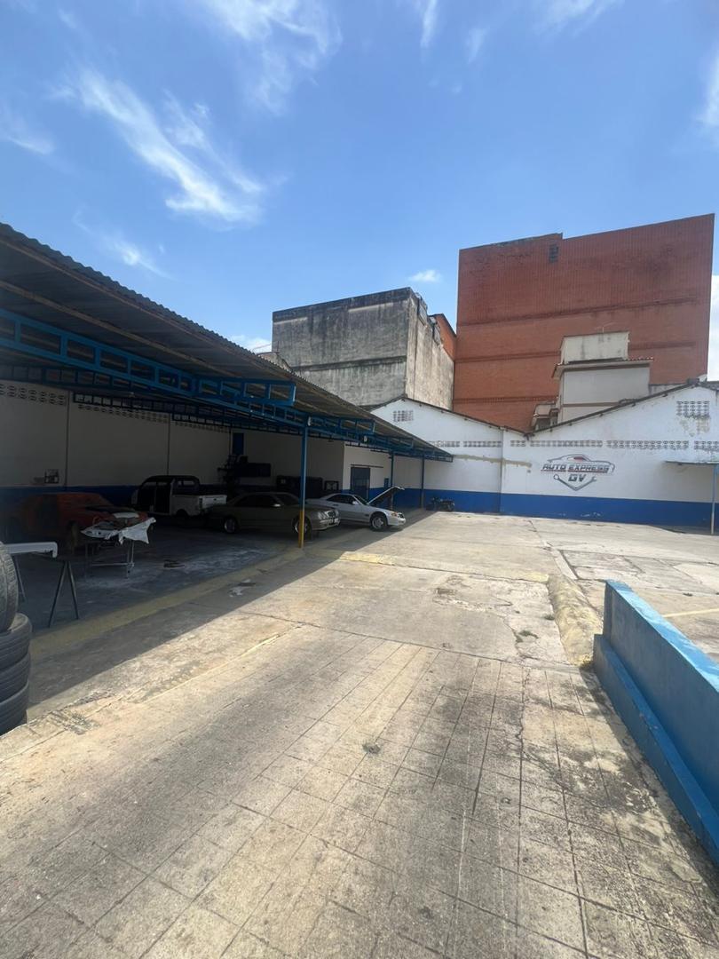 Fondo de comercio en la Av. Bolívar