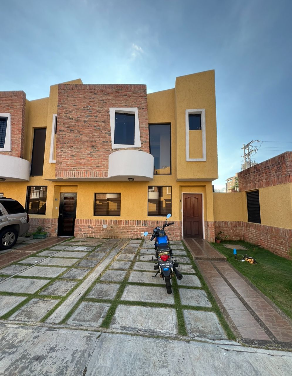 Hermoso Townhouse en Naguanagua